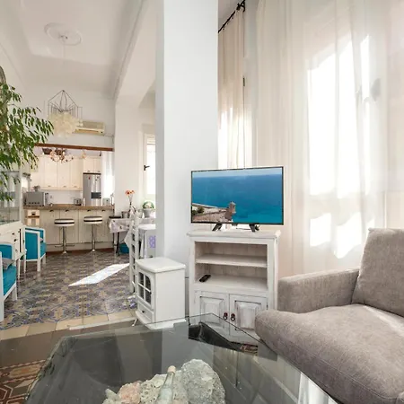 Valdes Apartman Alicante
